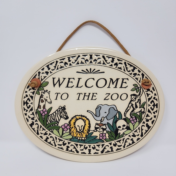 Trinity Pottery Welcome to the Zoo Wall Hanging Sign - Picture 2 of 8